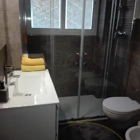 Ylli House Апартаменты Санремо