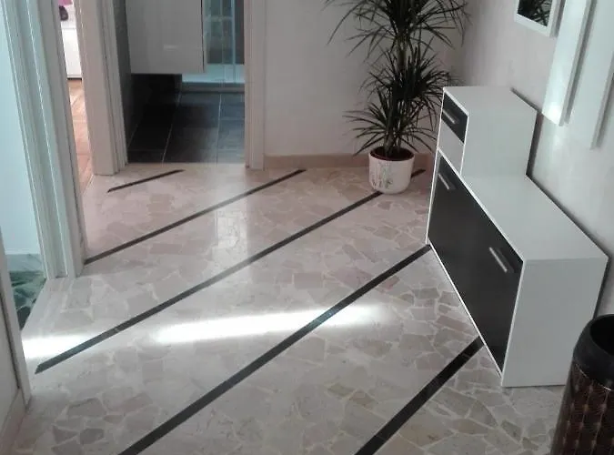 Apartmán Ylli House Sanremo